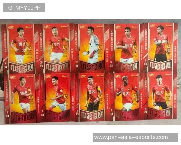 一包足球球星卡的价格是多少 如何判断其市场价值